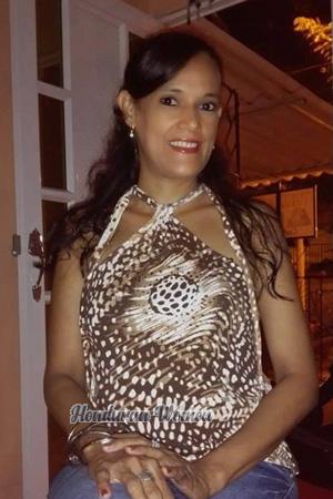 174226 - Claudia Age: 52 - Colombia