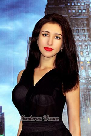 176326 - Anastasiya Age: 36 - Ukraine