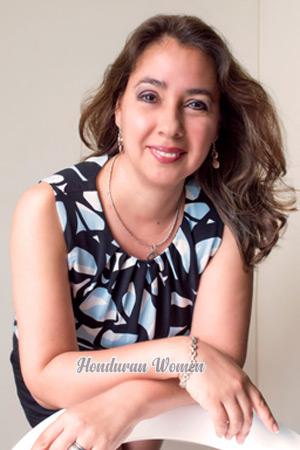 184306 - Patricia Age: 51 - Peru