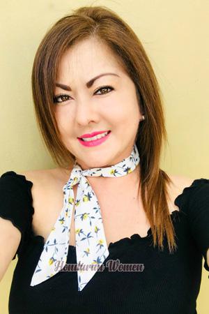 185159 - Laura Age: 42 - Costa Rica