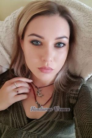 203349 - Angelina Age: 27 - Ukraine