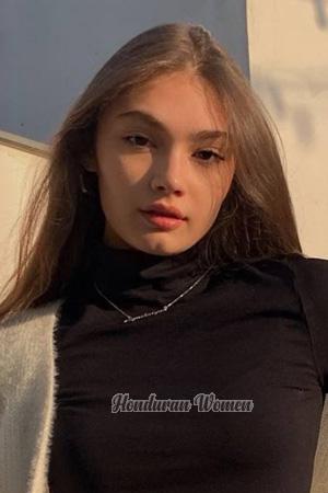 205821 - Ekaterina Age: 18 - Russia