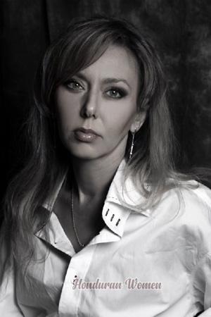 205870 - Olga Age: 43 - Russia