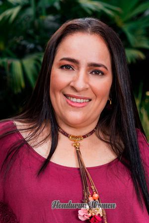 207513 - Yised Age: 40 - Colombia