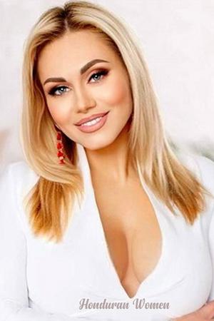 212509 - Yulia Age: 47 - Ukraine