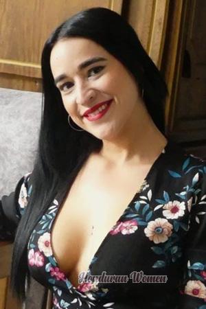 215928 - Marcela Age: 35 - Colombia