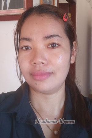 216733 - Sreynor Age: 39 - Cambodia
