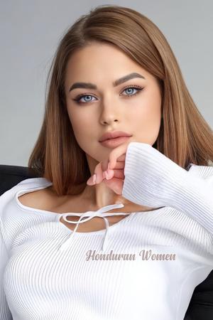 221215 - Anastasiia Age: 28 - Ukraine