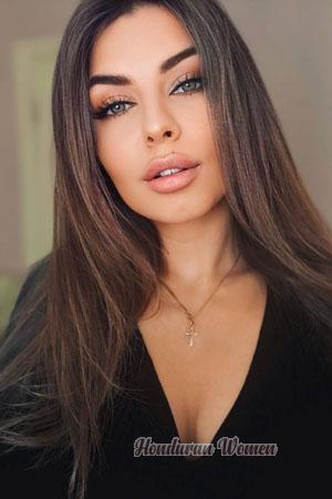 222025 - Chrystyna Age: 26 - Ukraine