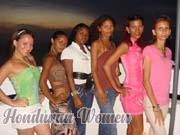 Colombia-Women-4538