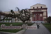 ukraine-women-12-08-200
