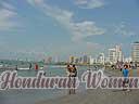 colombian women tour cartagena 0803 30