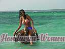colombian women tour cartagena 0803 87