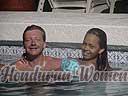 latin women tour cartagena 0803 9