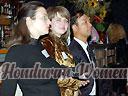 women tour mariupol 0406 71