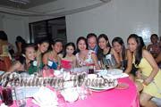young-filipino-women-048