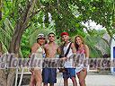 cartagena-women-boat-1104-11